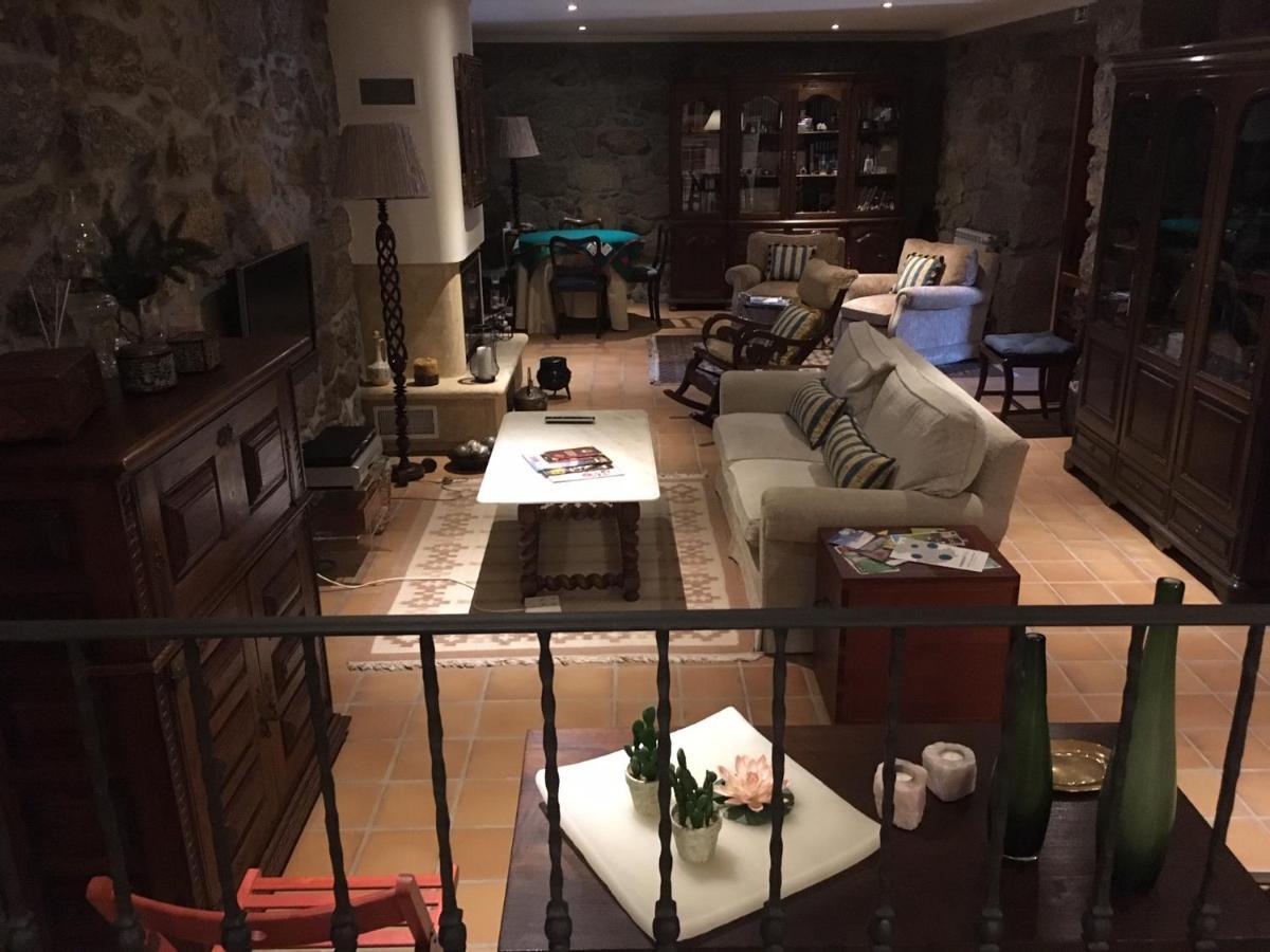 BERGUI Guesthouse - Guimarães Extérieur photo
