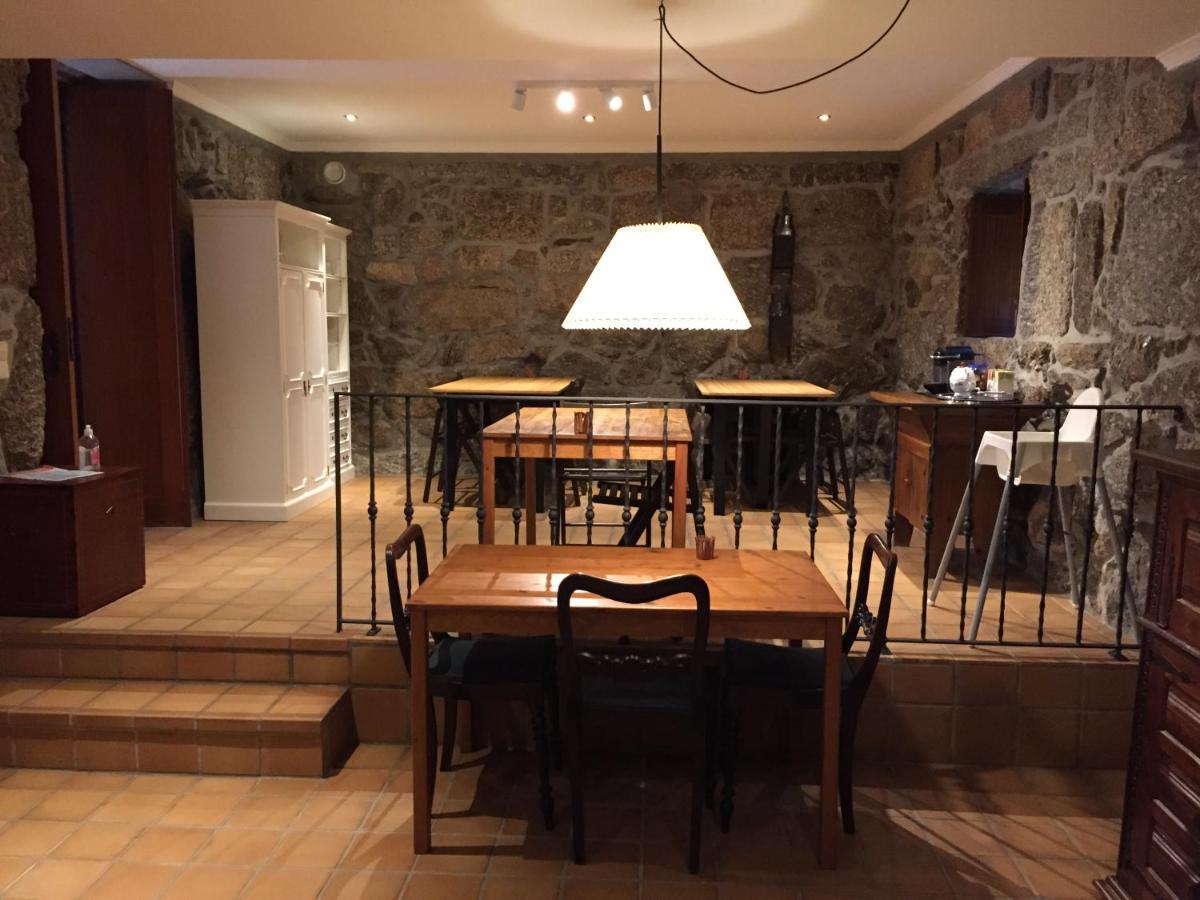 BERGUI Guesthouse - Guimarães Extérieur photo