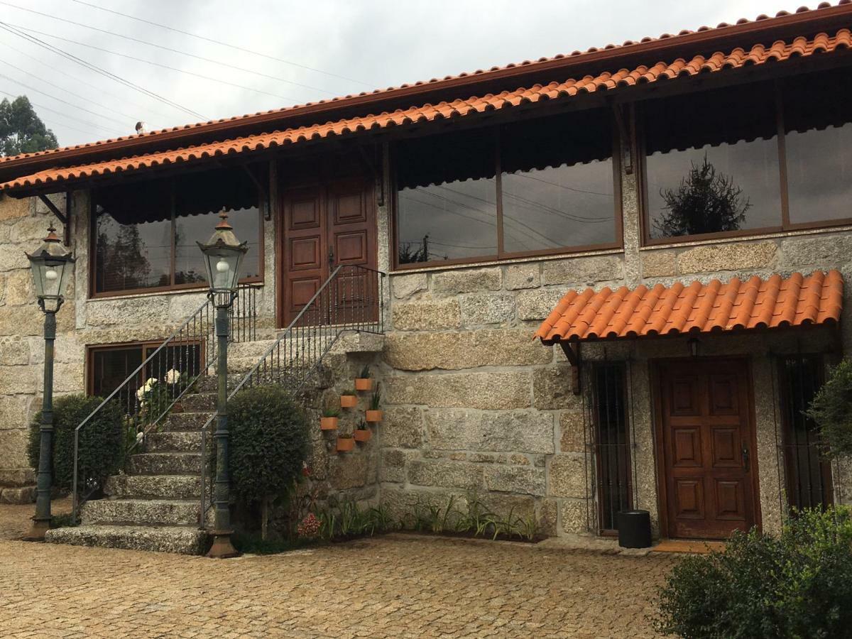 BERGUI Guesthouse - Guimarães Extérieur photo